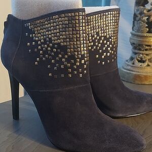 New French Connection Blue Suede Stiletto Bootie Size 39 1/2